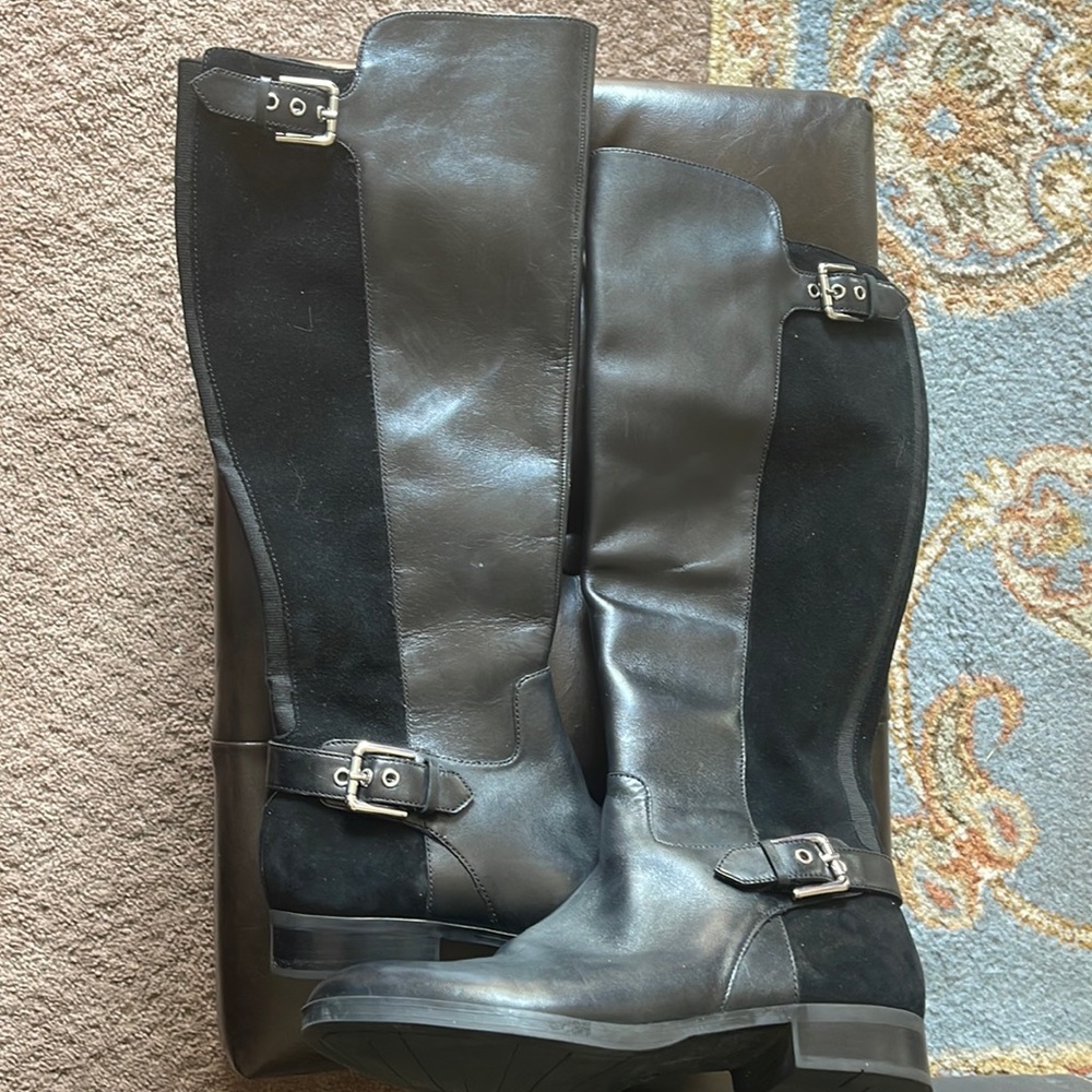 Black leather and suede boots